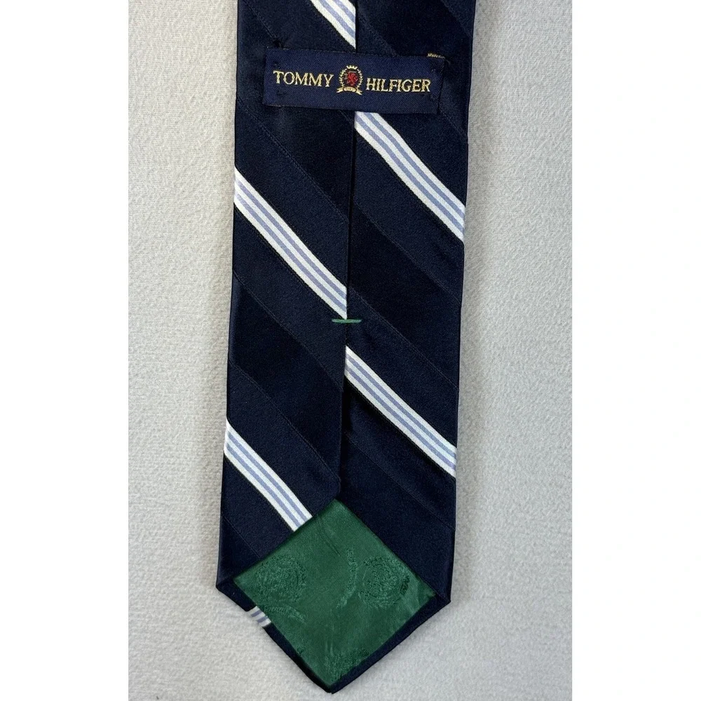 Tommy Hilfiger Men's Neck Tie Blue White Striped 100% Silk 56